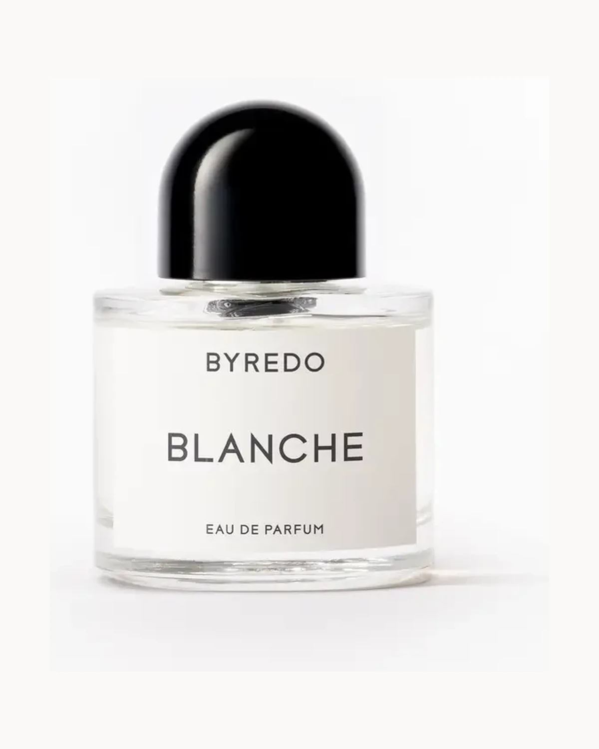 Frasco de Blanche de Byredo, perfume nicho mujer